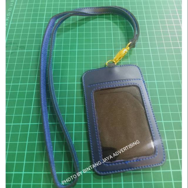 

ID CARD TALI BIRU DOFF 4 SLOT CARD