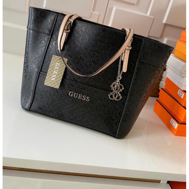 guess/delaney/tote