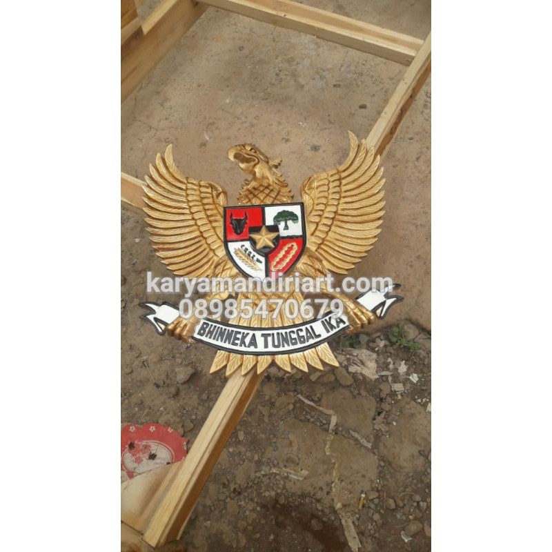 garuda lambang negara/ukiran garuda/kayu jati/model ukiran/garuda
