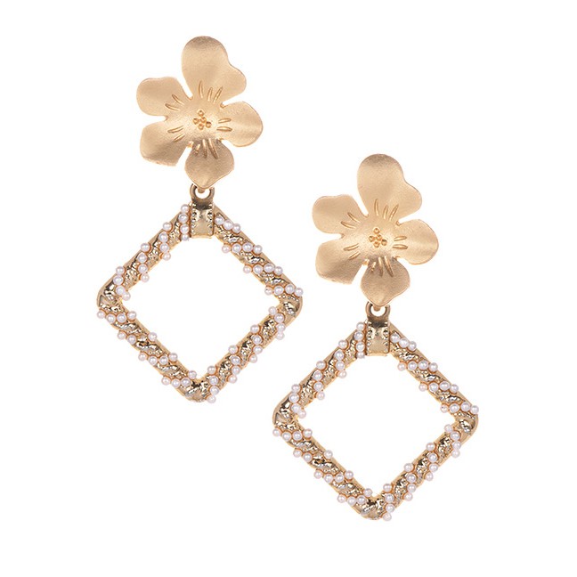 LRC Anting Tusuk Fashion Gold Alloy Pearl Flower Square Earrings F33287