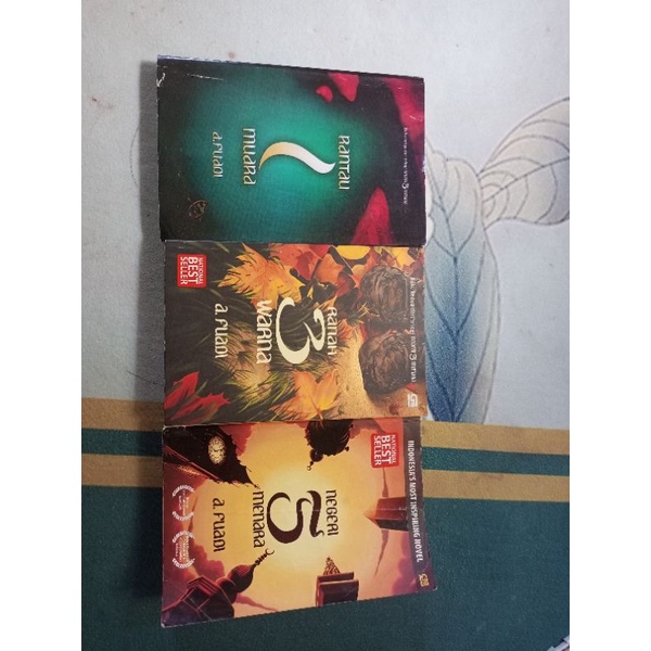 NOVEL ORIGINAL NEGERI 5 MENARA, RANAH 3 WARNA, RANTAU 1 MUARA BEKAS/SECOND/PRELOVED