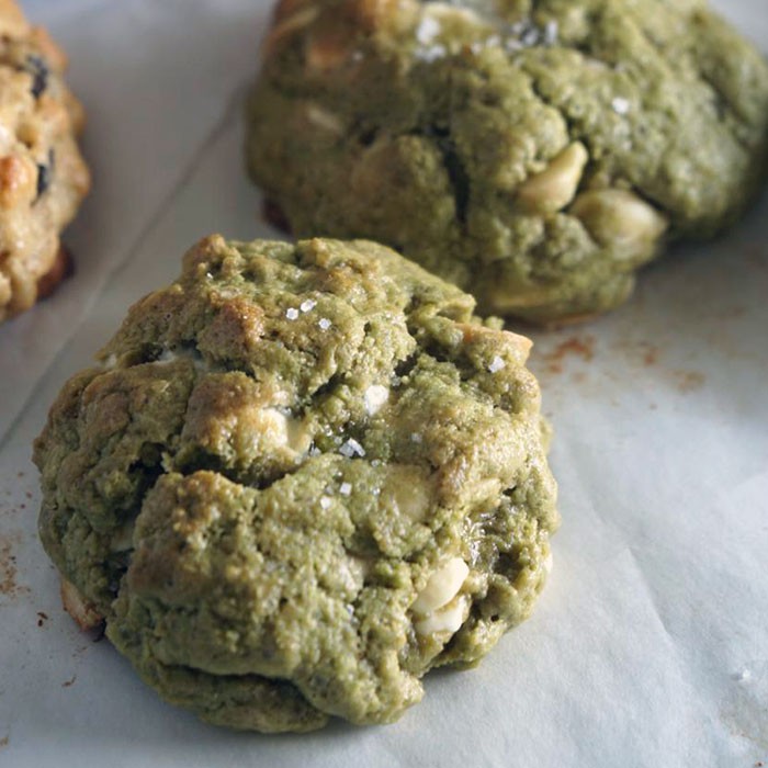 

Matcha Macadamia White Chocolate Cookies 1 Box