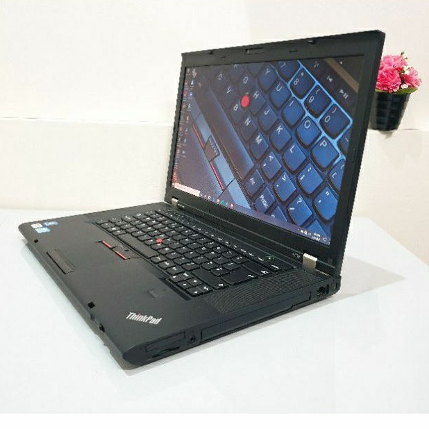 Lenovo ThinkPad.W530 Core i7 VGA Nvidia Quadro K2000M 15 inchi Full HD  Mulus