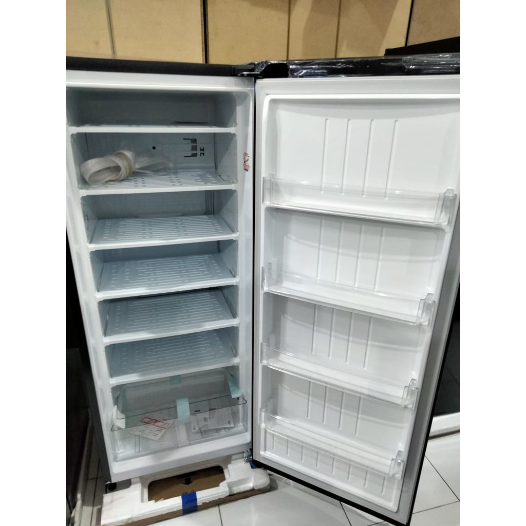 LG Upright Freezer  GN INV 304 HITAM SILVER Bisa Untuk Penyimpanan ASI SMART INVERTER 6 RAK