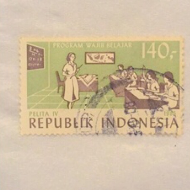 

Perangko pos kuno | perangko lama | edisi wajib belajar | second