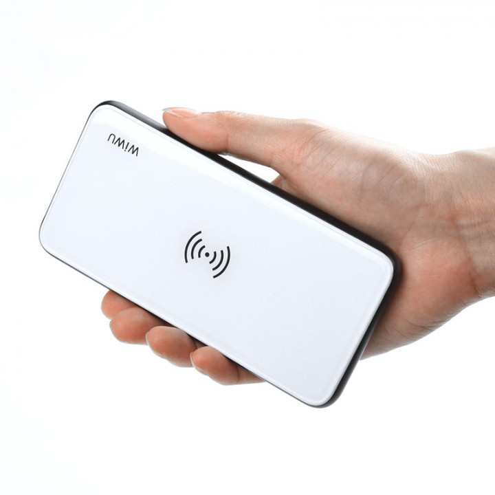 WIWU PREMIUM AVATAR Powerbank 8000mah Qi Wireless Charger Hitam