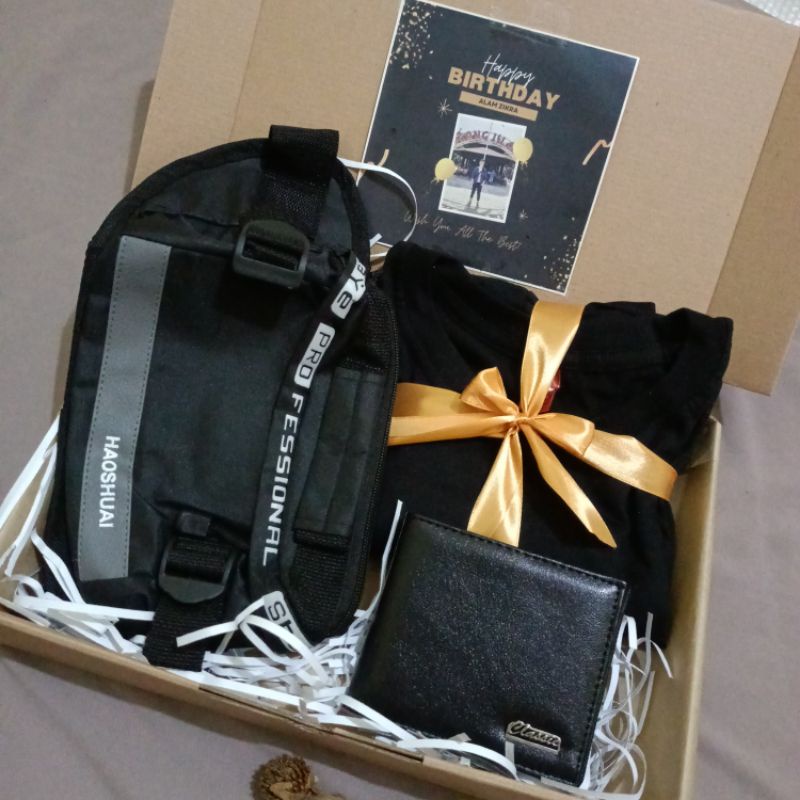 Hampers Cowok Black Series / Kado Ulang Tahun Cowok / Gift Box Birthday Cowok / Hampers Kaos dompet waistbag