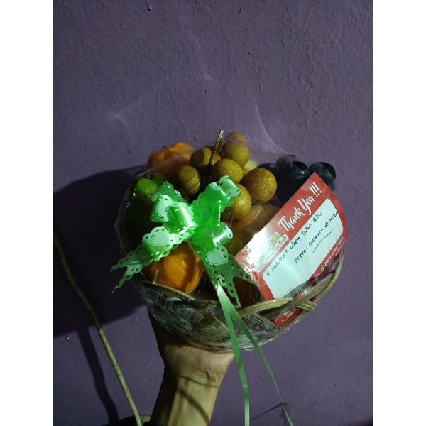 

PARCEL BUAH CUSTOM