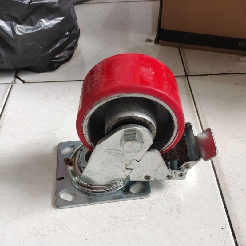 roda pu 4&quot; hidup+rem heavy duty