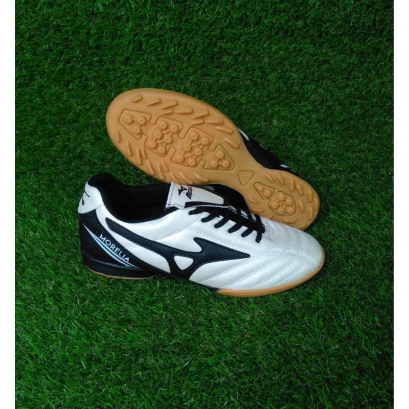 Sepatu Mizuno Morelia