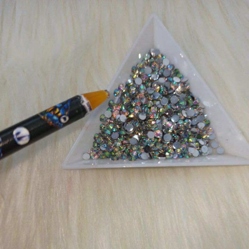 

Pensil gems lilin/picker gems henna