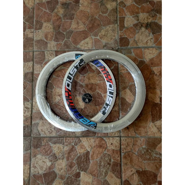 RIMS 16 349 GT HALF5 28H JUMP HOLE SILVER