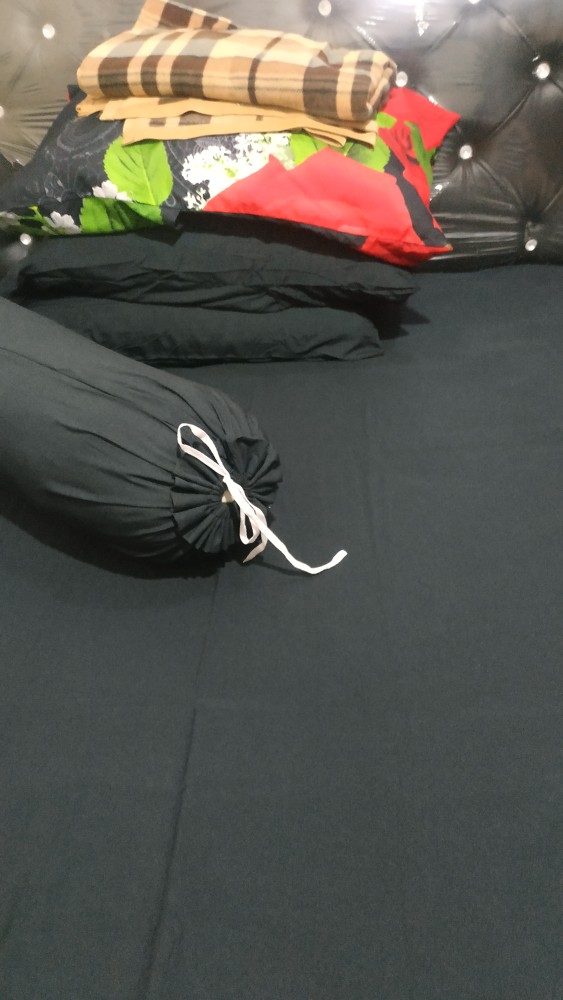 Ww Sprei Polos - Vito Signature - Hitam (black) - Pilihan Ukuran (king / Queen) - Tinggi 20cm