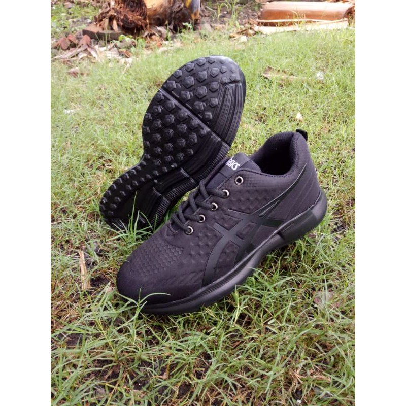 sepatu sekolah sneakers peilon hitam accisc