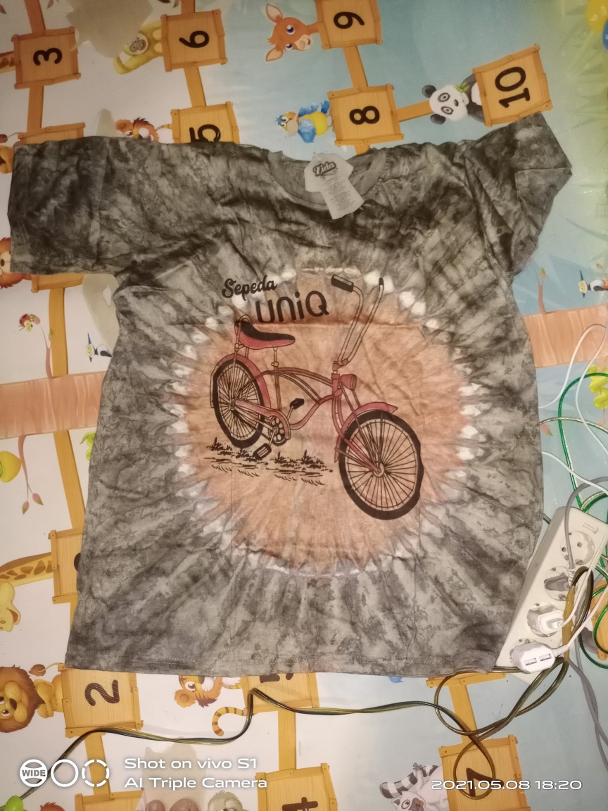 Ecer Kaos Abstrak, Motif Banyak, Kaos Wayang, Kaos Jogja, Kaos Batik, Kaos Pekalongan, Kaos Dewasa