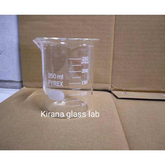 Beaker Glass / Gelas Kimia 250ml Pyrex Class A