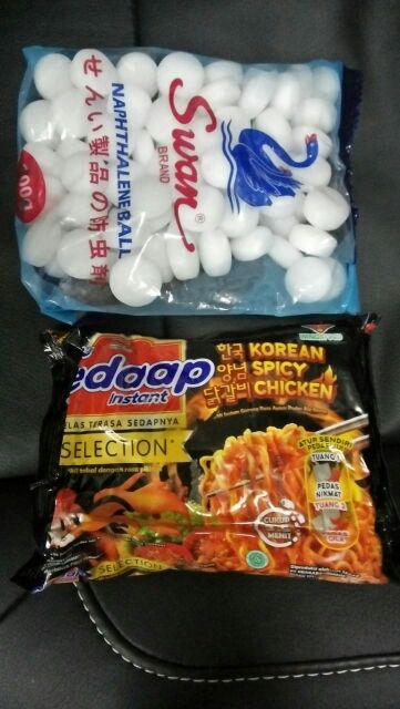 Swan Kamper Napthalene Disk Ball Putih 300 Gram