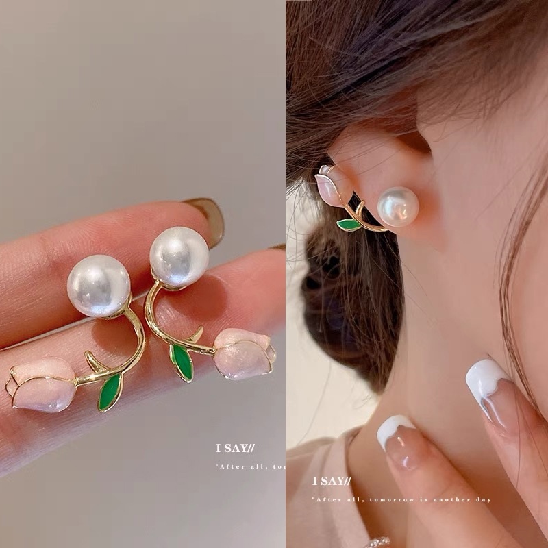 YEEZII Anting Stud Bentuk Bunga Tulip Aksen Mutiara Warna Pink Untuk Wanita