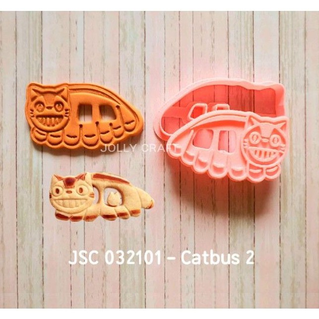 Cookie cutter Totoro CATBUS 2