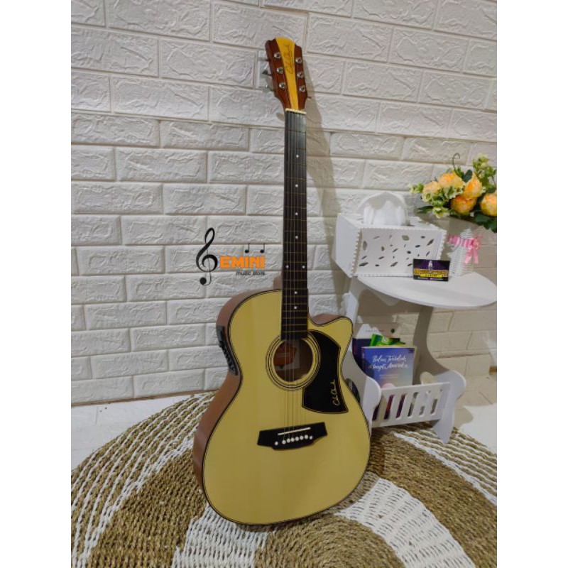 Gitar Cole Clark Akustik Elektrik Tanem Besi Natural