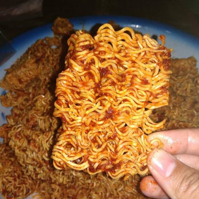 

mie kering