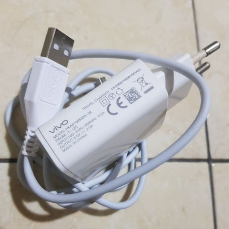 Charger VIVO original 2 ampere V5, V7, V9 asli copotan bawaan HP