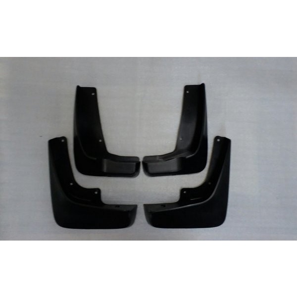 MUDGUARD KARPET LUMPUR SUZUKI GRAND VITARA SET