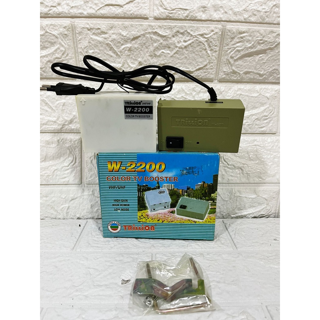 Trillion Color TV Booster W-2200
