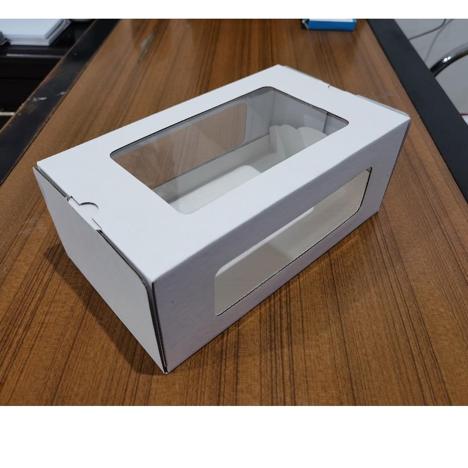 

Model Baru KOTAK KUE - CAKE BOX - DUS BOLU 25 x 14 x 10 WK (ISI 10 PCS)