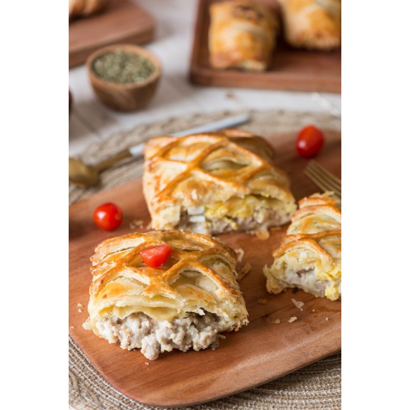 

Chicken Roll/Roti isi ayam (Bolen Croissant Momimay)