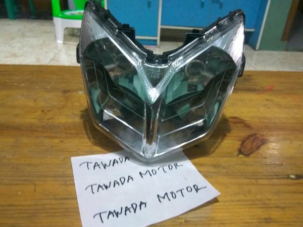 REPLEKTOR LAMPU DEPAN ASSY HONDA SUPRA X125 TH-2007 DOUBEL DISC ATAU BATMAN