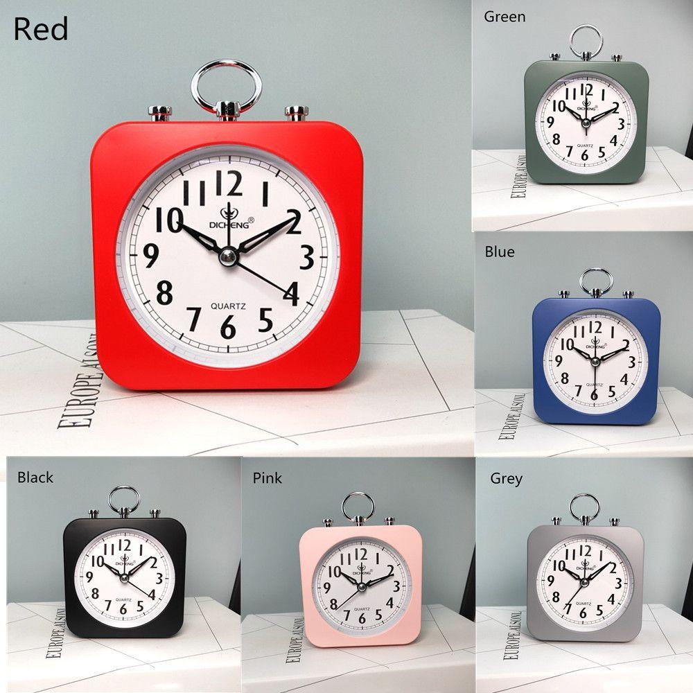 Solighter Jam Weker Bulat Persegi Meja Kreatif Samping Tempat Tidur Stylish Hias Modern Simple Snooze Alarm Clock