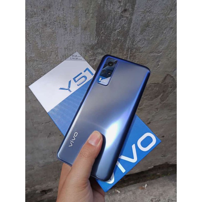 Vivo y51 8/128 second like new