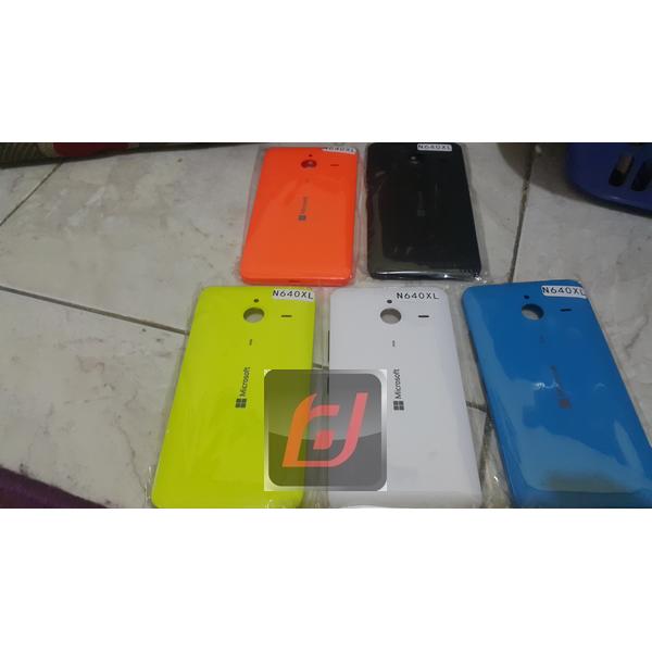 Casing belakang Microsoft Lumia 640 XL