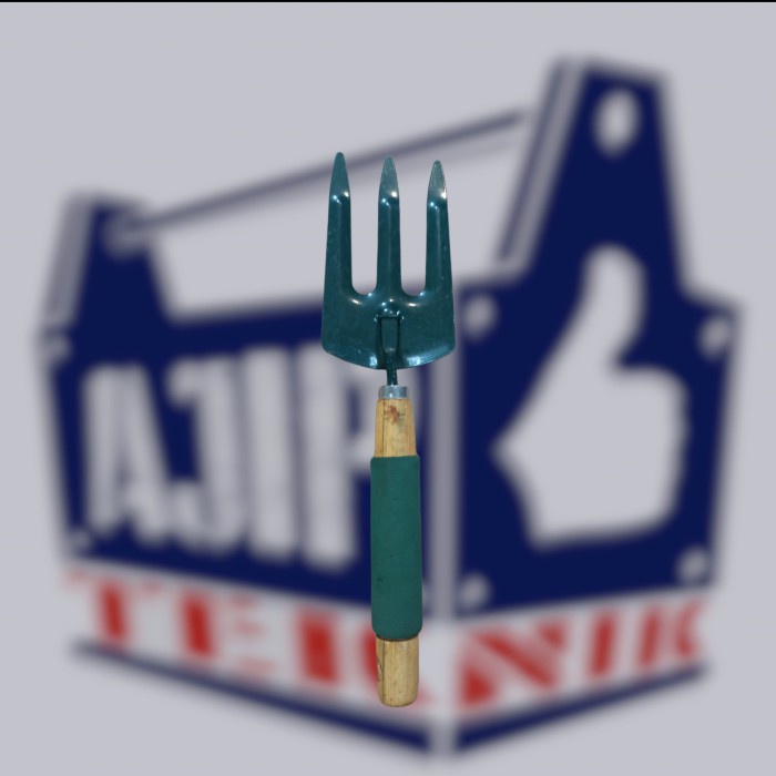 Garpu tanah garpu taman besi gagang kayu lapis busa murah meriah