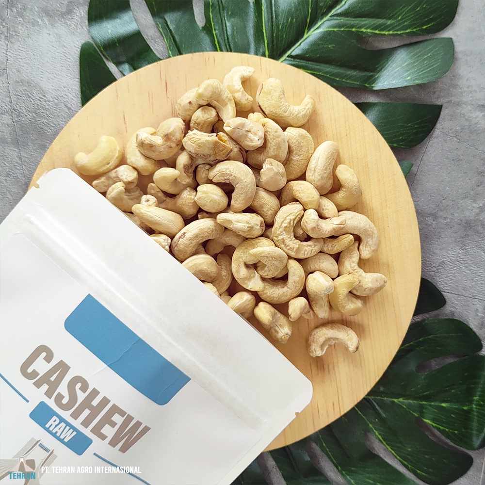 

Cashew Raw w320 medium size 1KG