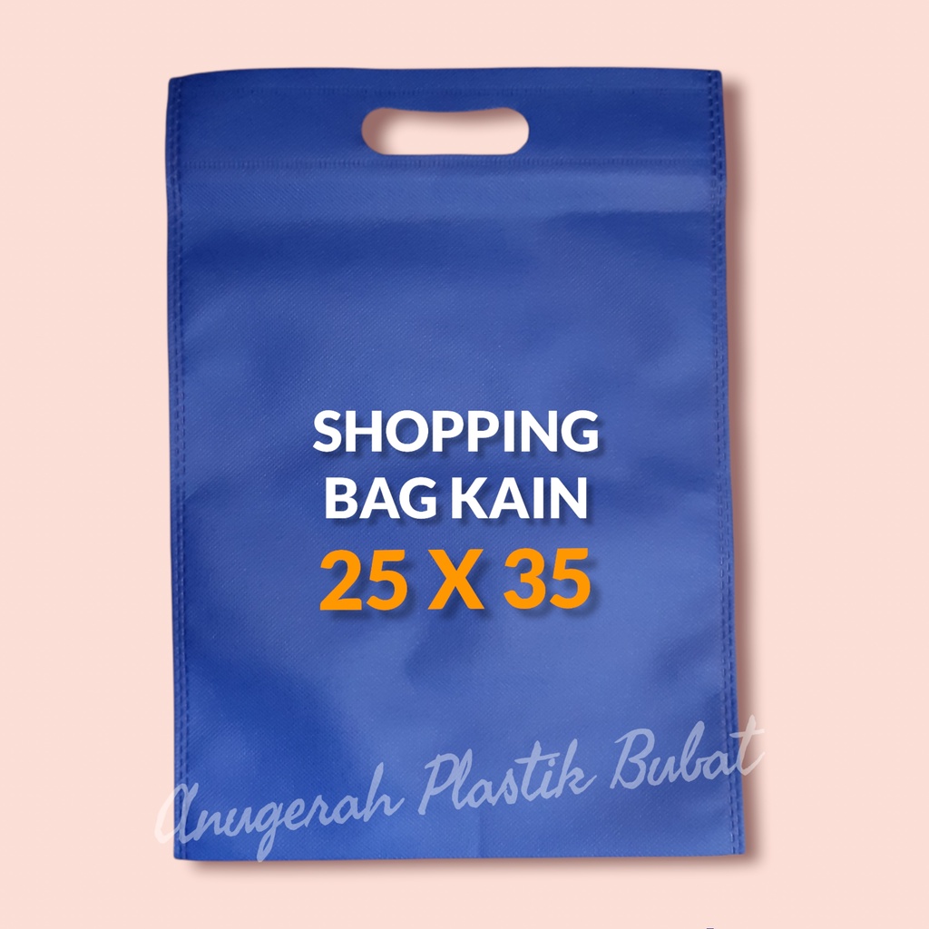 

Goodie Bag Oval 25x35 Cm Isi 20 Pcs/ Tas Kain/ Tas Hajatan/ Tas Spundbond Oval