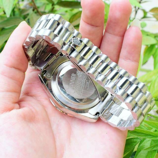 Jam Rolex Pria rantai stainless steel + free gelang (model random)