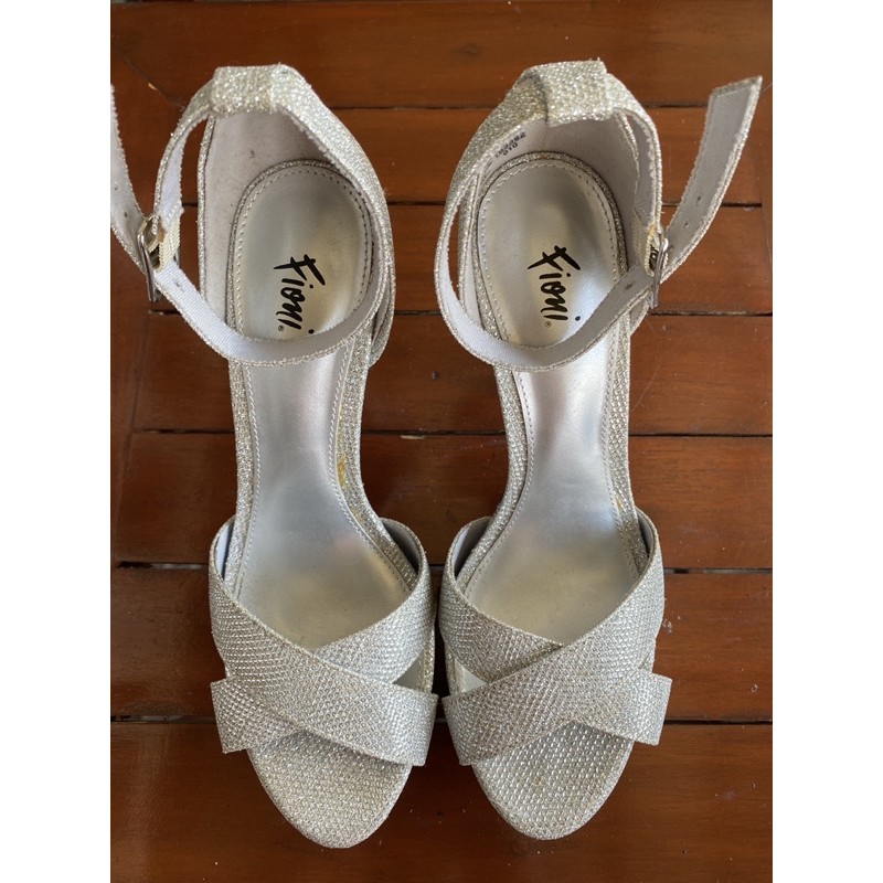 preloved high heels FIONI payless