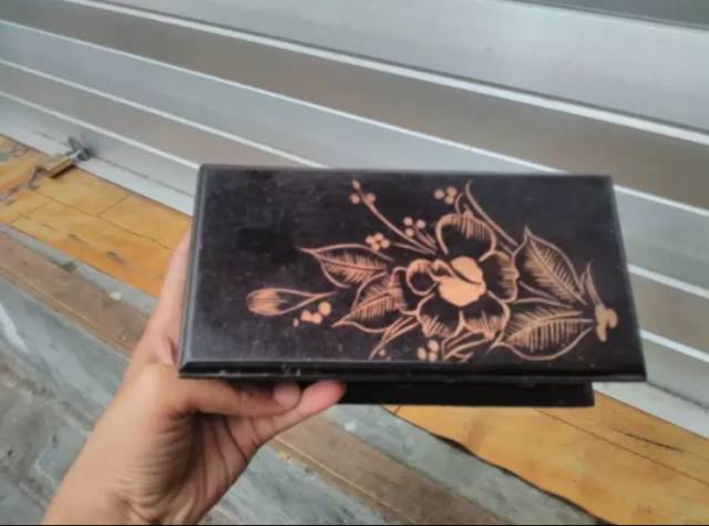 (BISA COD) KOTAK PERHIASAN MOTIF BUNGA UKURAN TANGGUNG 23x12 cm BAHAN KAYU JATI - TEMPAT UANG MURAH