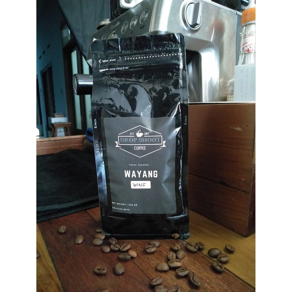 

DROP SHOOT COFFEE - ROAST BEAN - BIJI KOPI GUNUNG WAYANG WINE 250gr Bagus