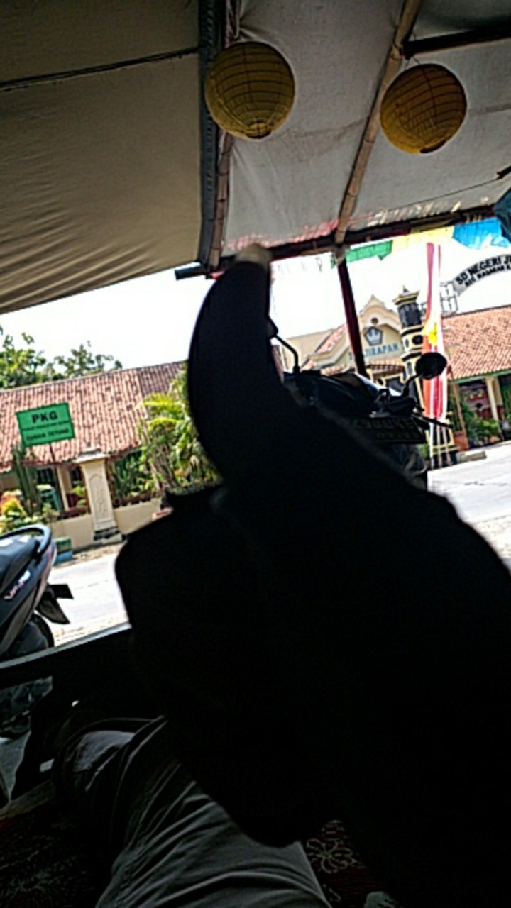 Batik Solo Setelan Celana Sarung Dan Kemeja Batik