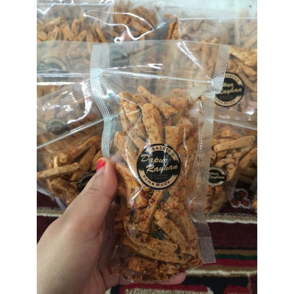 

cemilan gurih basreng pedas 80gr