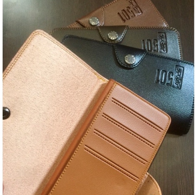 Dompet lipat pria ukuran panjang 18cmx9cm bahan kulit sintetis lokal colombo tebal dan lembut #dompet #dompetlipat #dompetpria #dompetcowok #dompetpanjang #dompetfyp