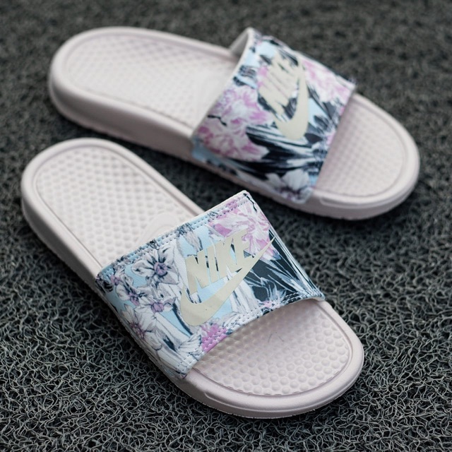 nike flower sandals