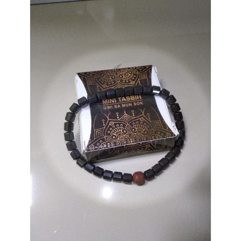 Azhikra Gelang Kesehatan