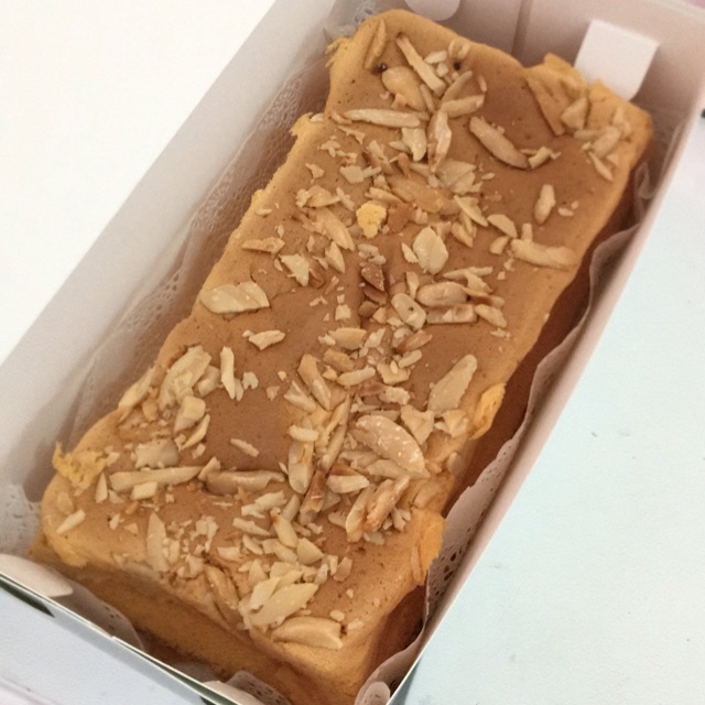 Cake kenari original