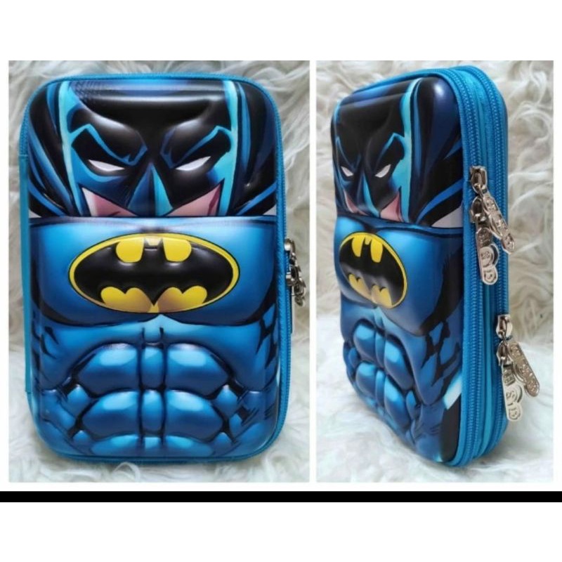 

Tempat Pensil Timbul 1 sisi Batman