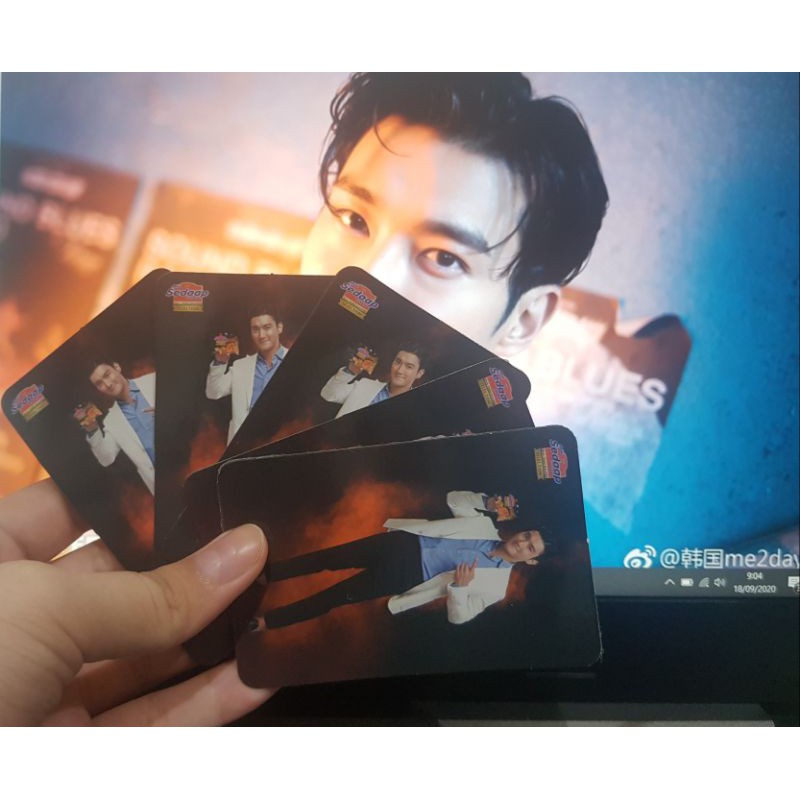 

Mie sedaap SIWON CHOI PC ( PHOTOCARD+ MIE )