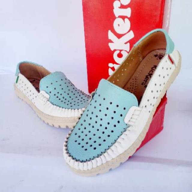 Sepatu kickers wanita warna  kombinasi putih  tosca Shopee 